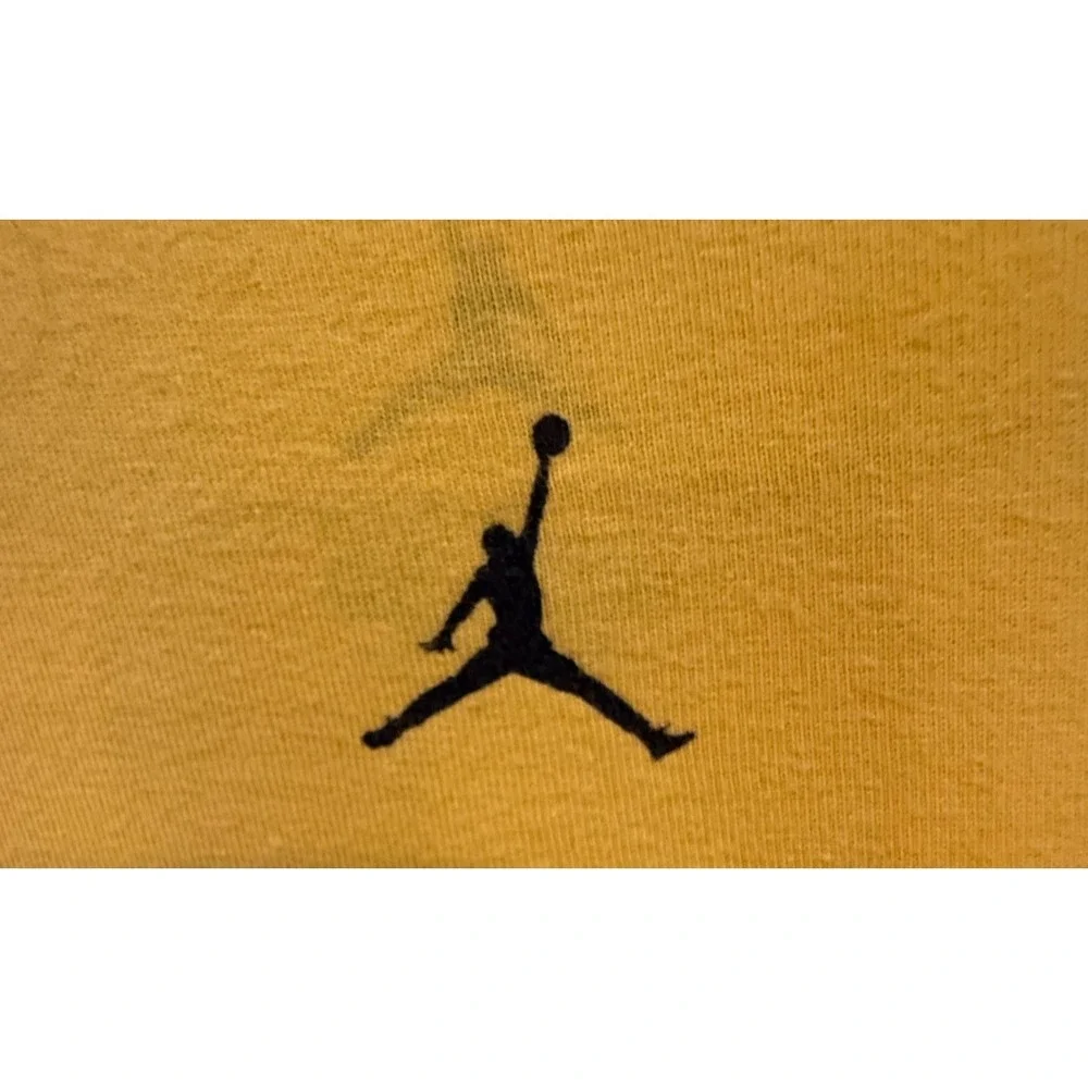 Jordan Yellow Graphic T-Shirt Men's Large Geometric Jumpman Cotton Crew Neck